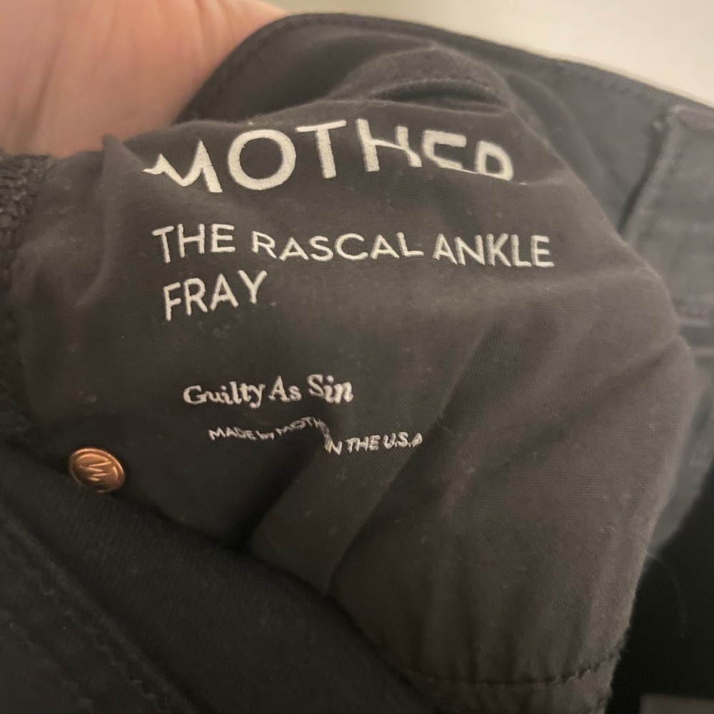 Mother jeans The Rascal Ankle Fray Guilty as Sin 24 black denim casual edgy - Picture 5 of 7